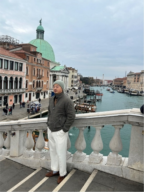 九游体育网站：CityCutting｜废弃西服布料的重生与启示(图3)