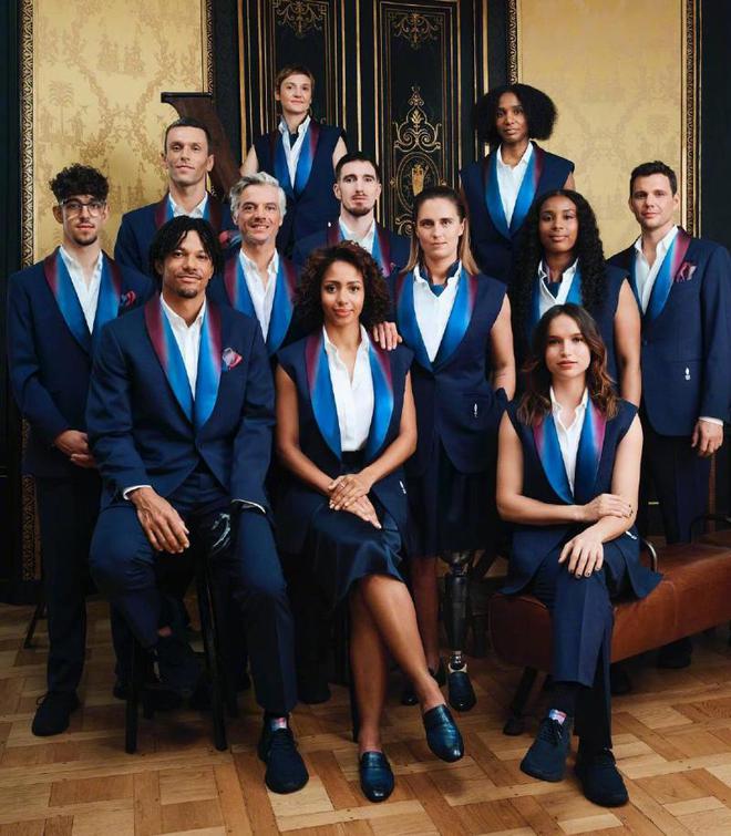 九游体育网站:2024年巴黎奥运会开幕在即各支代表团穿什么?(图5)