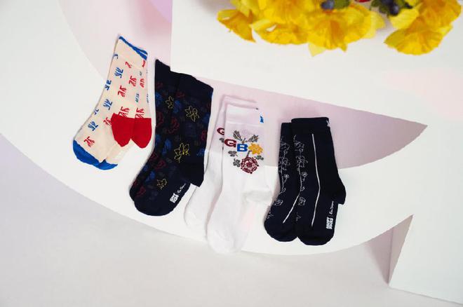 九游体育网站:2024年巴黎奥运会开幕在即各支代表团穿什么?(图15)