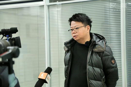 九游体育:蜀韵之美品味男装欧度2024年度男装色彩报告最新发布!(图4)