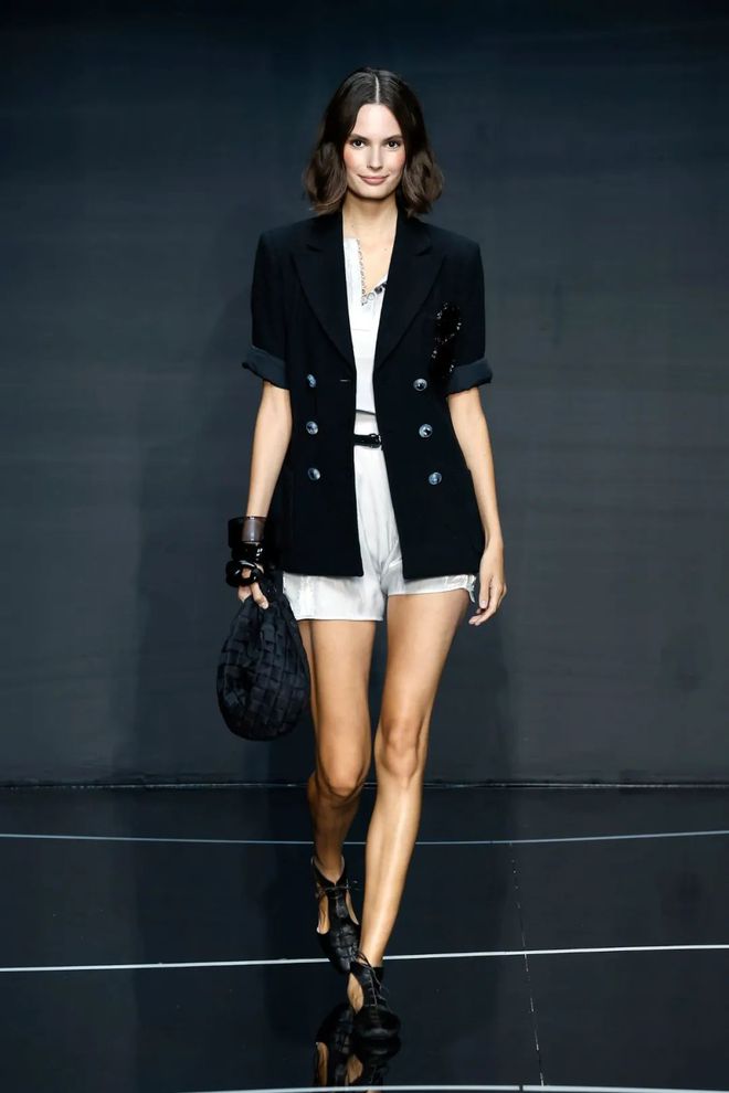 EmporioArmani2024春夏系列甜美意境美学时尚(图13)