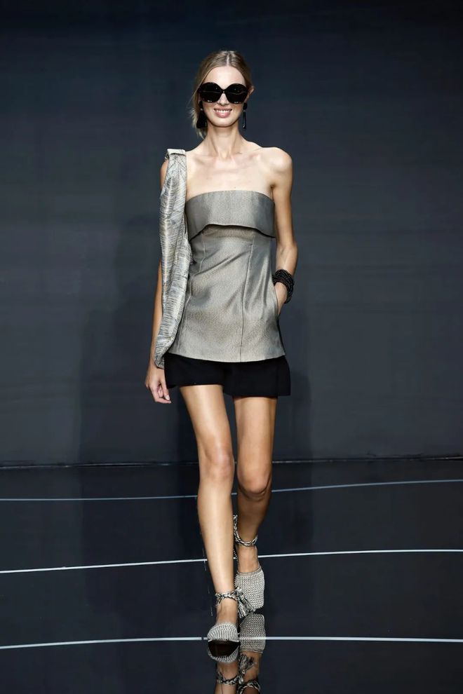 EmporioArmani2024春夏系列甜美意境美学时尚(图4)