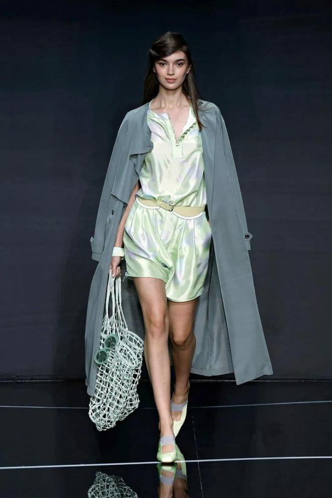 EmporioArmani2024春夏系列甜美意境美学时尚(图24)