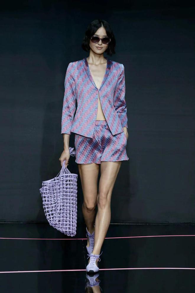 EmporioArmani2024春夏系列甜美意境美学时尚(图40)