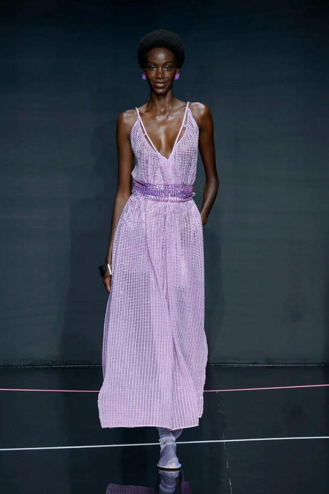 EmporioArmani2024春夏系列甜美意境美学时尚(图59)