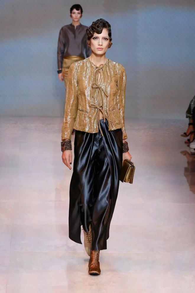 GiorgioArmani2024春夏系列雅致韵味优雅梦幻(图6)