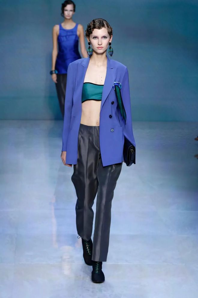 GiorgioArmani2024春夏系列雅致韵味优雅梦幻(图16)