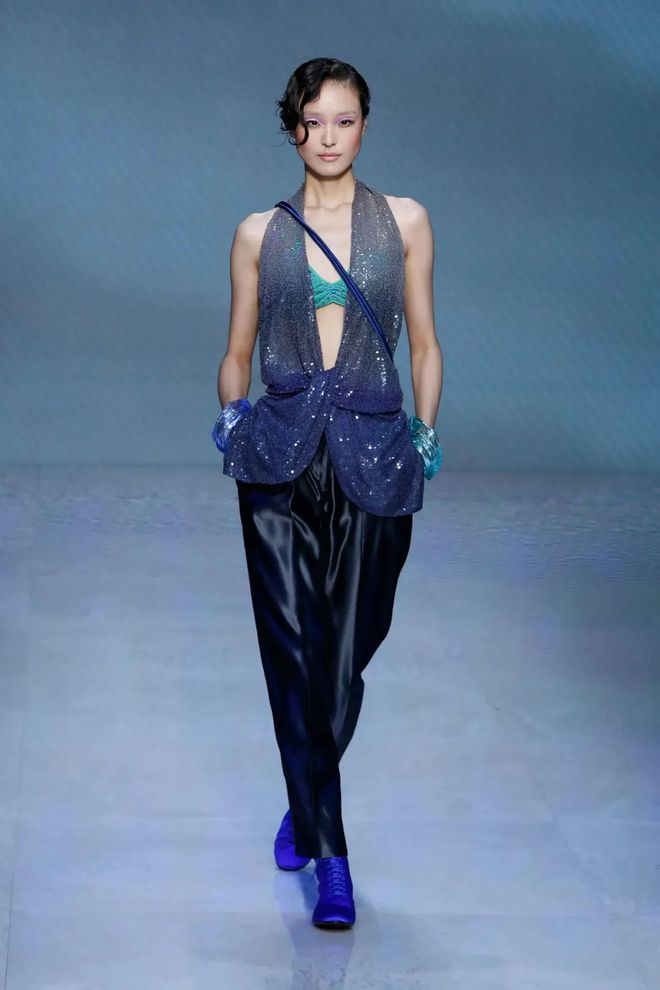 GiorgioArmani2024春夏系列雅致韵味优雅梦幻(图30)