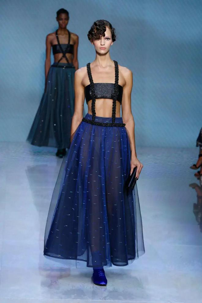 GiorgioArmani2024春夏系列雅致韵味优雅梦幻(图37)