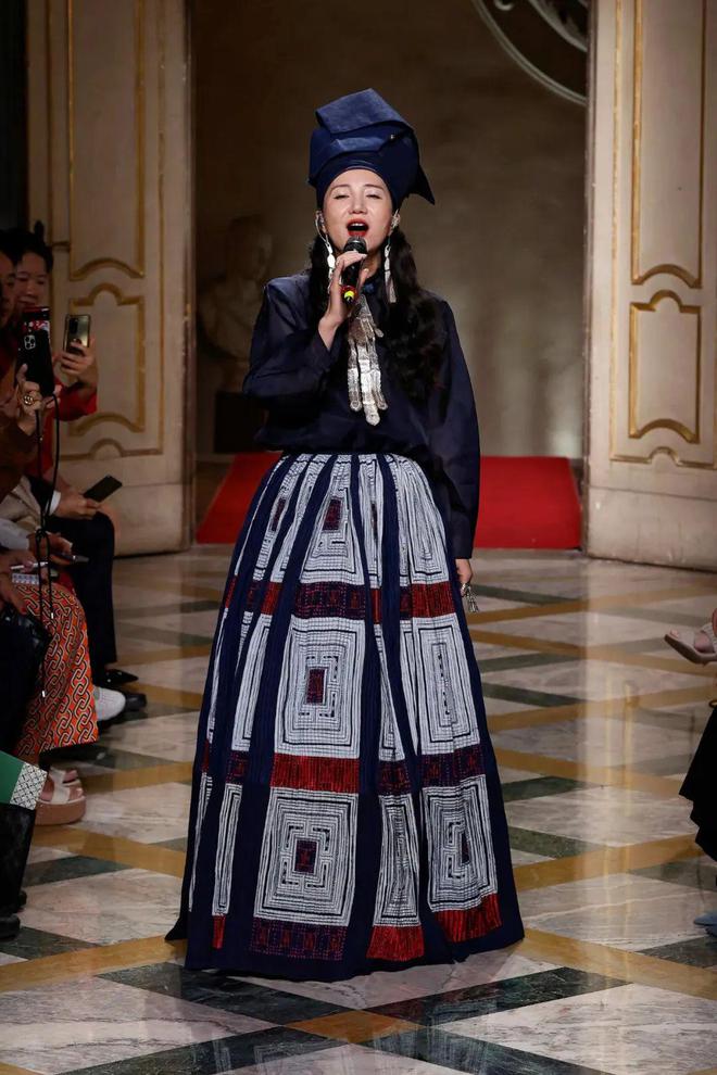 九游体育网站:HUI2024春夏系列清新活力光泽简约还有东方韵味(图34)