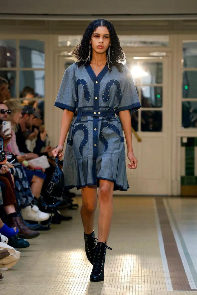 Victoria_Tomas2024春夏系列日常时尚(图8)