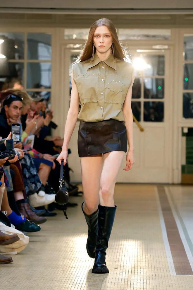 Victoria_Tomas2024春夏系列日常时尚(图11)