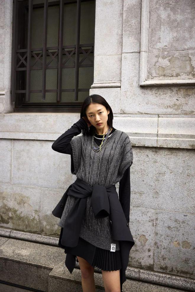 Adeam2024秋冬系列衬衫穿出层次(图27)