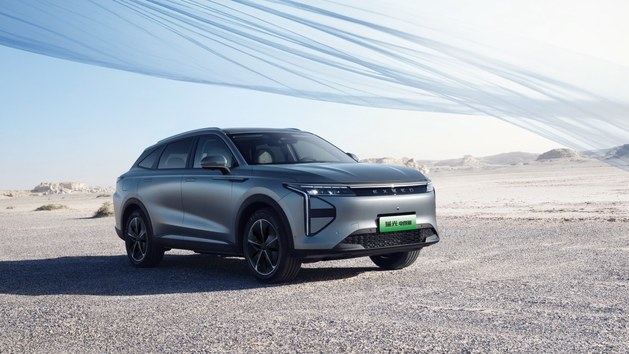 2024成都车展:星途瑶光C-DM电四驱预售2098万元起(图3)