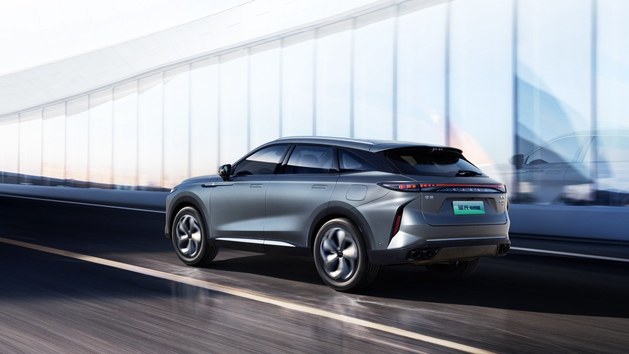 2024成都车展:星途瑶光C-DM电四驱预售2098万元起(图5)