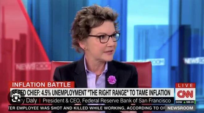 九游体育：女生穿西装怎么配口袋巾不咋眼？从旧金山联储主席的口袋巾说起(图17)