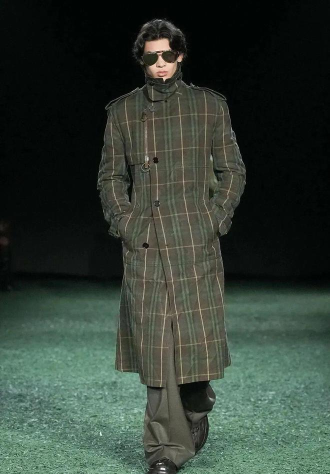 Burberry2024秋冬系列洒脱酷飒(图3)