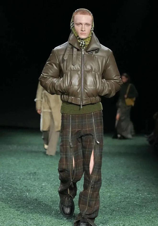 Burberry2024秋冬系列洒脱酷飒(图10)