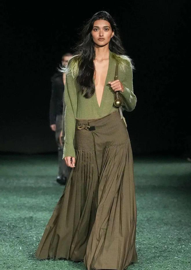 Burberry2024秋冬系列洒脱酷飒(图4)