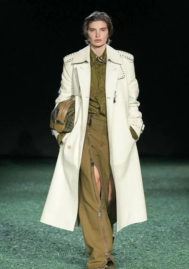 Burberry2024秋冬系列洒脱酷飒(图22)
