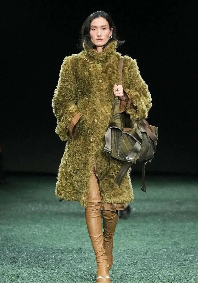 Burberry2024秋冬系列洒脱酷飒(图18)