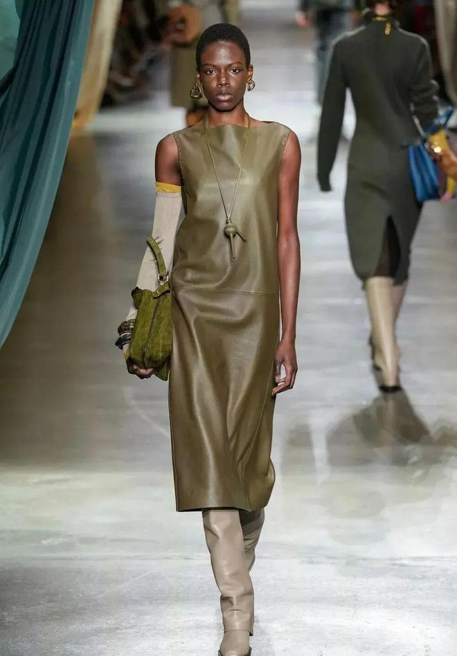 Fendi2024秋冬系列自然都市设计(图16)