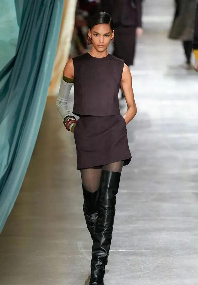 Fendi2024秋冬系列自然都市设计(图30)