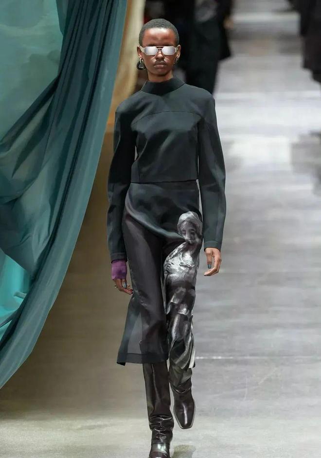 Fendi2024秋冬系列自然都市设计(图40)