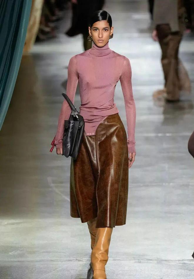 Fendi2024秋冬系列自然都市设计(图51)