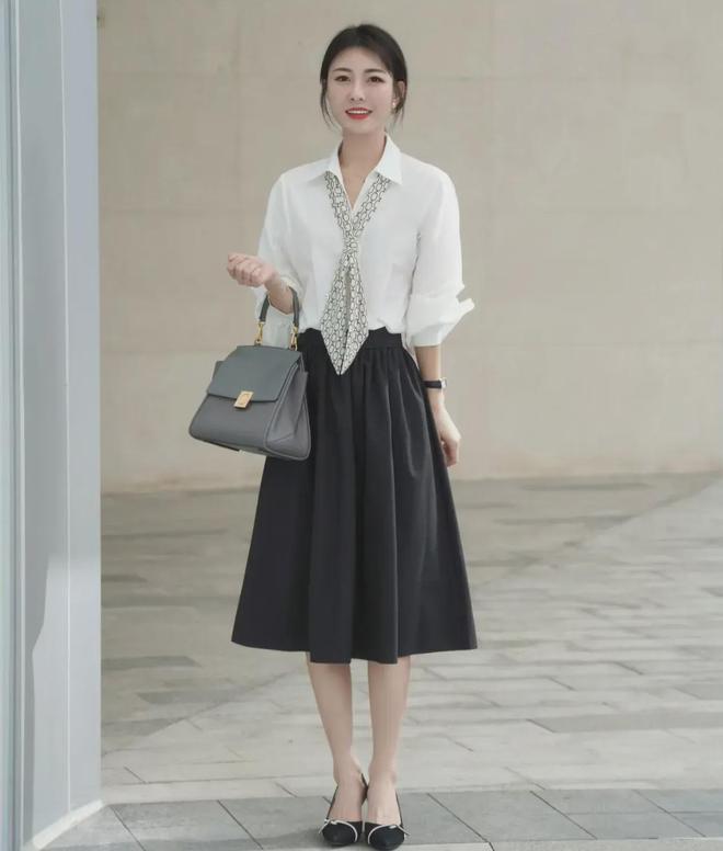 2024年最时髦穿搭高级知性有气质美到骨子里!(图3)