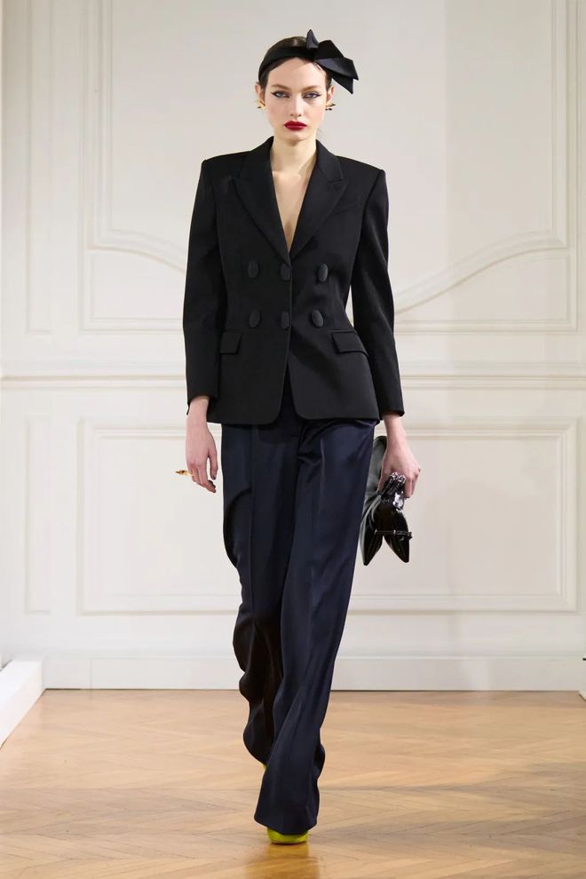 GIVENCHY2024秋冬系列西服干练裙装优雅(图22)