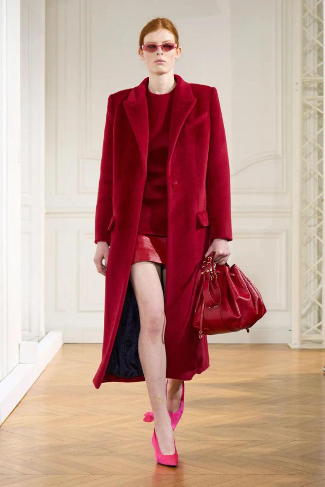 GIVENCHY2024秋冬系列西服干练裙装优雅(图10)