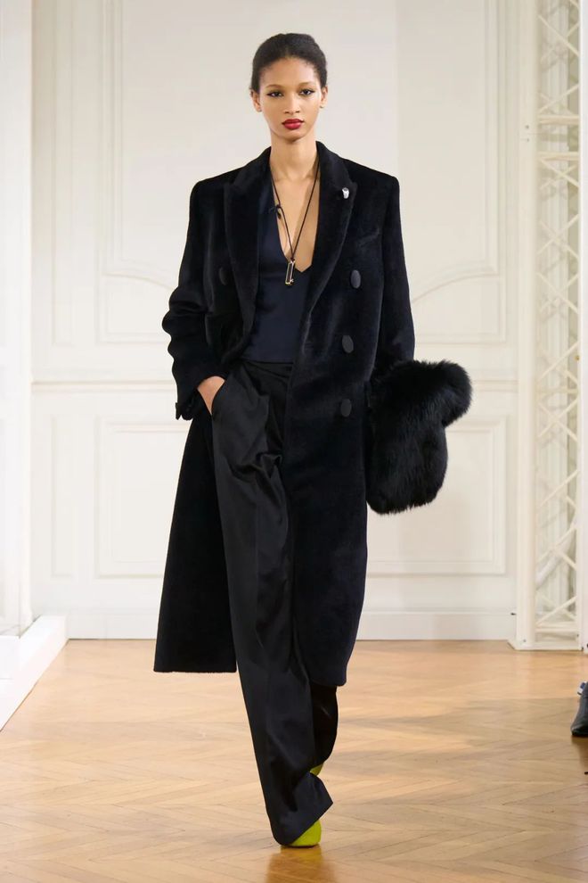 GIVENCHY2024秋冬系列西服干练裙装优雅(图25)