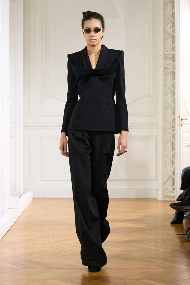 GIVENCHY2024秋冬系列西服干练裙装优雅(图39)
