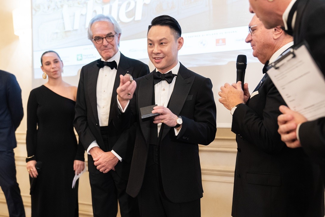 SAMUELWANG斩获「定制界的奥斯卡」引领中国西装走向世界(图1)