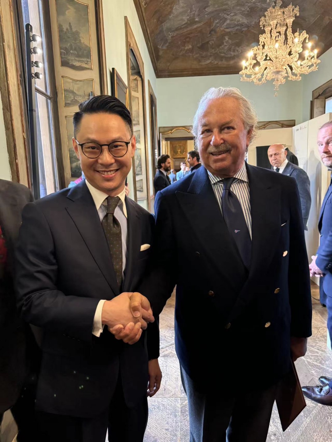 SAMUELWANG斩获「定制界的奥斯卡」引领中国西装走向世界(图3)