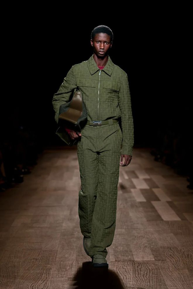 FERRAGAMO2024秋冬系列柔美沉稳(图43)