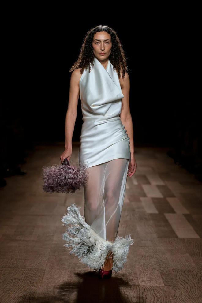 FERRAGAMO2024秋冬系列柔美沉稳(图57)