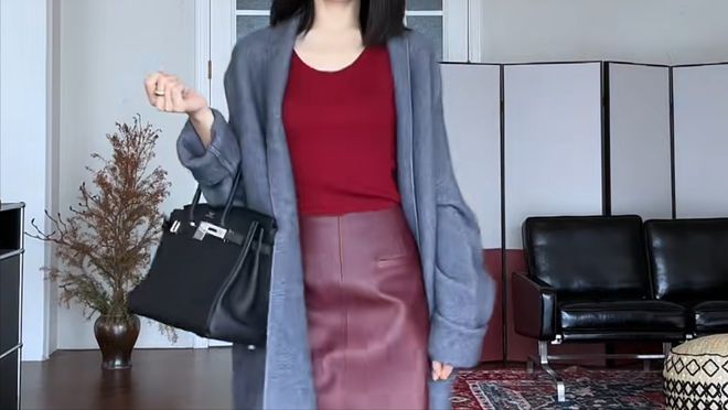 2024秋季超级流行色安可拉红这么搭配巨显流行与高级(图3)