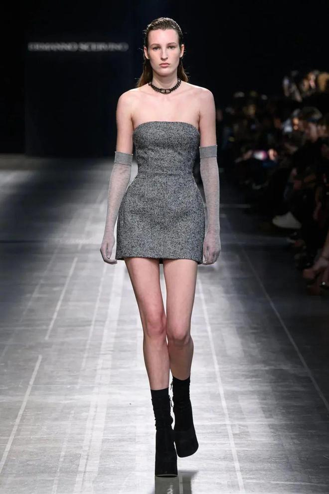 ErmannoScervino2024秋冬系列纹理灰色的调优雅(图10)