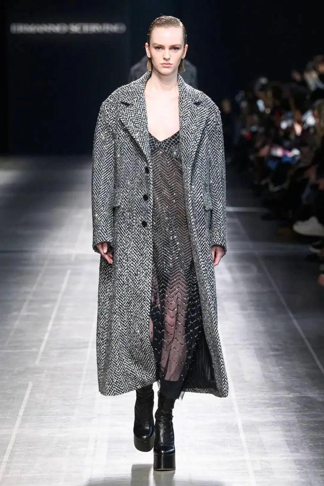 ErmannoScervino2024秋冬系列纹理灰色的调优雅(图5)