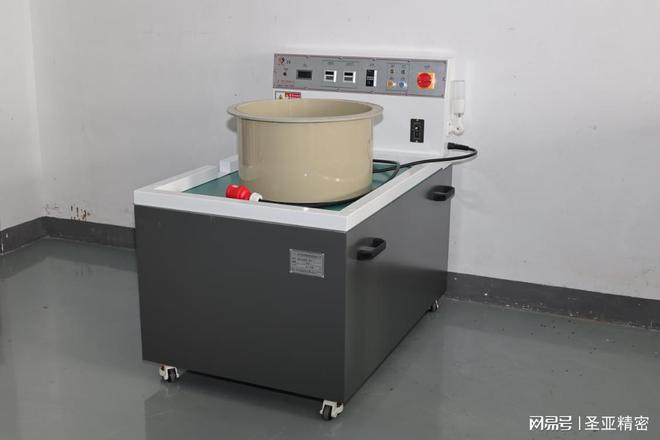 抛光领域新突破!彭总揭秘2024年度防暴磁力抛光机升级版震撼发布(图2)