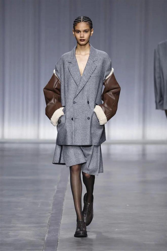 Iceberg2024秋冬系列宽松舒适的线条(图6)