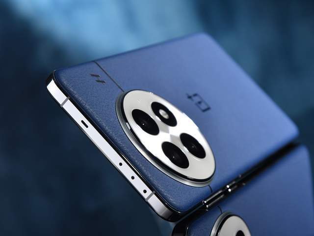 一加13外观以及屏幕解析：依旧是西装暴徒(图8)