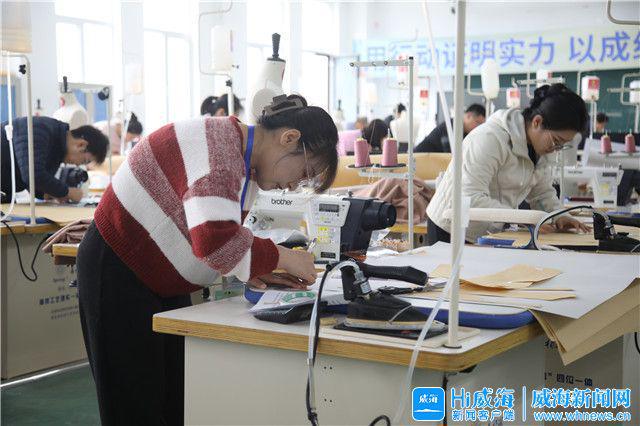 九游体育：2024年全国纺织服装行业职工职业技能竞赛在威海举行(图2)