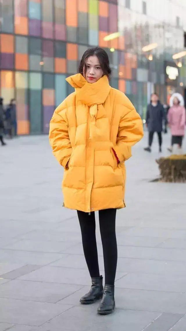 2024「羽绒服」流行趋势最火的8件都在这了！(图3)