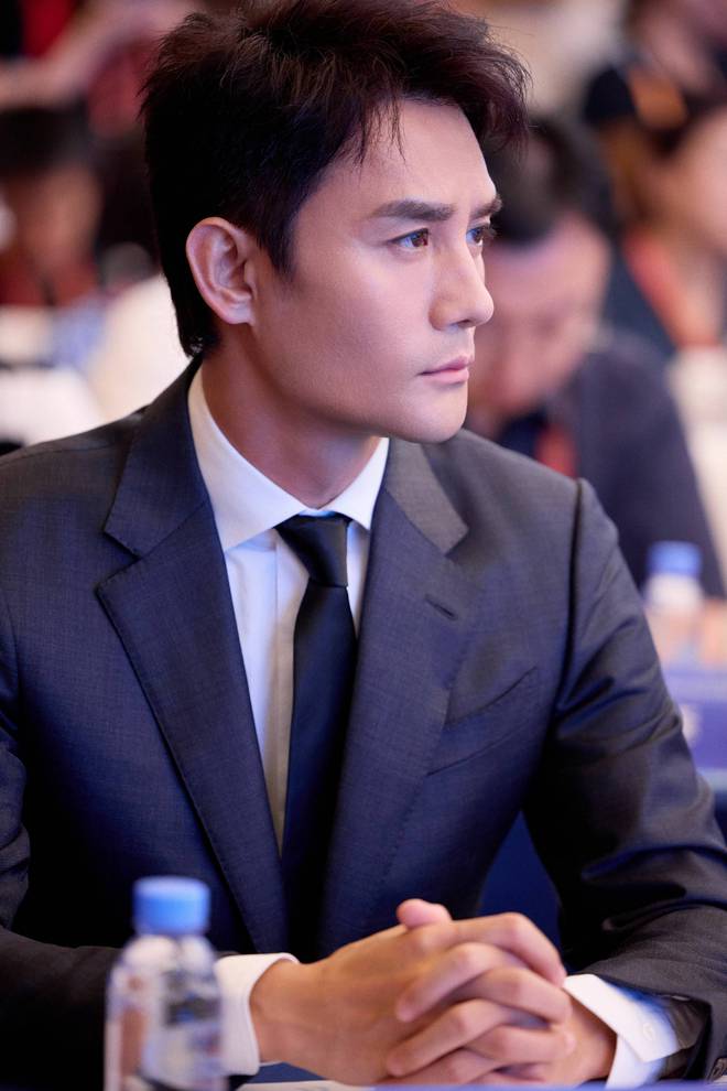 2024中国网络文明大会又被王凯正装硬控了(图4)