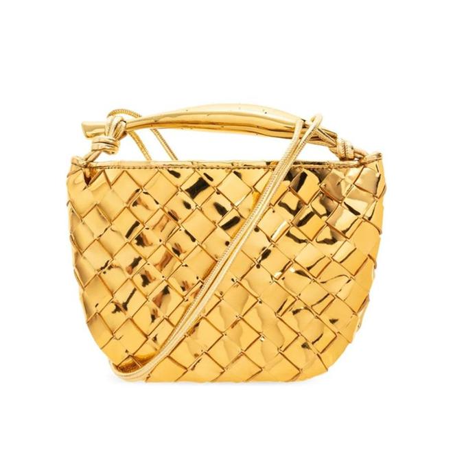 九游体育:2024金色精品包Top10Gucci派对女孩必备(图3)