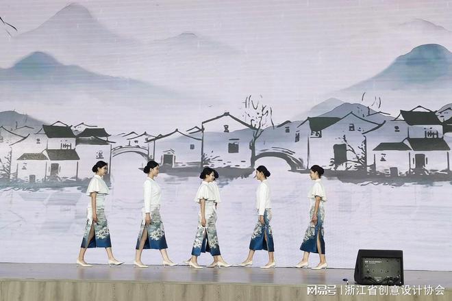 “2024年世界互联网大会”吴海燕女士设计的服装亮相乌镇峰会(图6)
