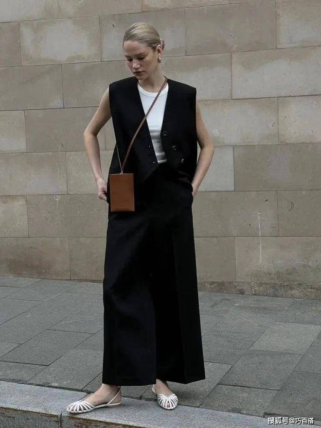 西装马甲下装别乱搭！跟着时尚博主这样选美的高级不雷同(图3)